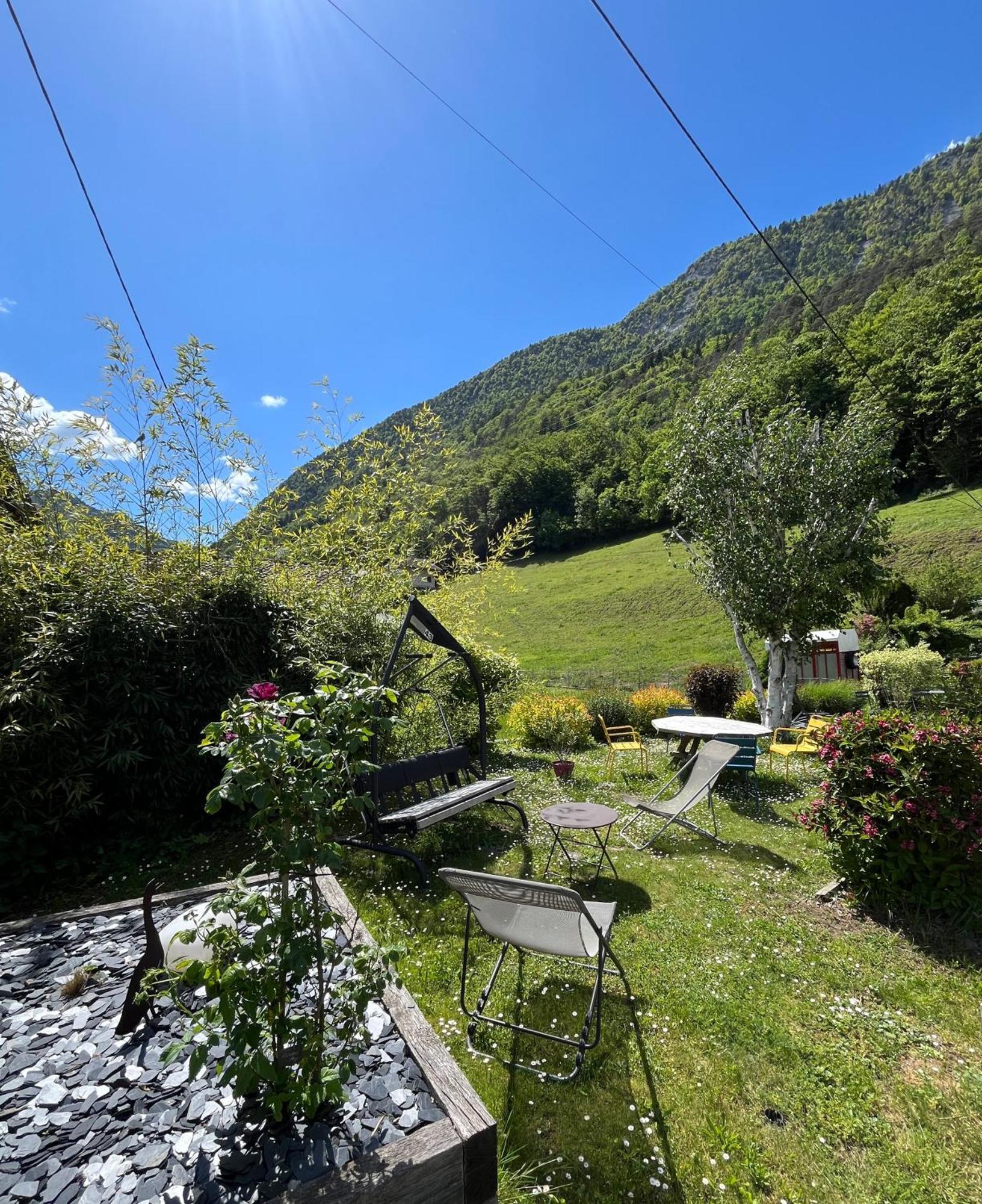Appartement Lapreski, Spacieux, Proche Lac D'Annecy, Randonnees Montagne Thones Luaran gambar